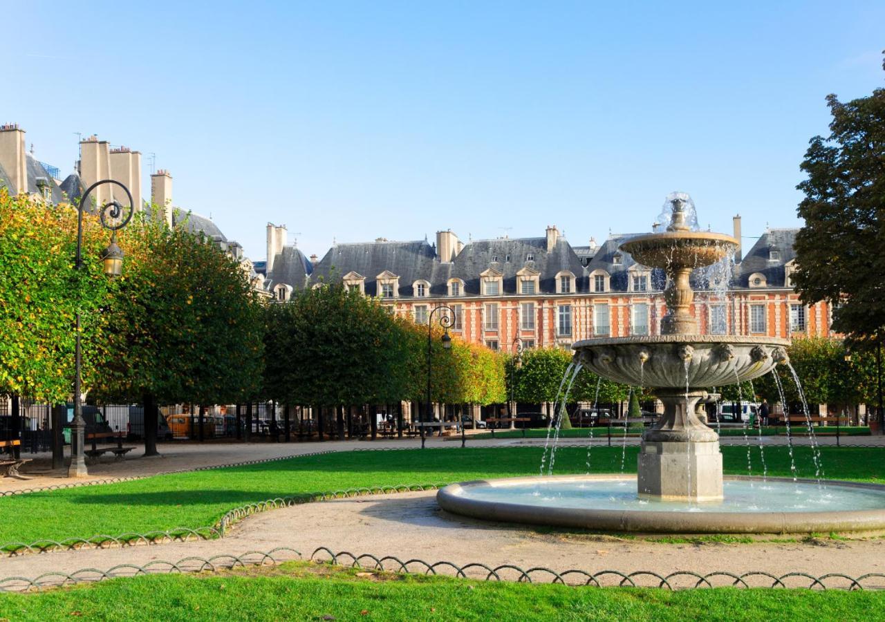 Charmant Studio Au Coeur Du Marais パリ エクステリア 写真